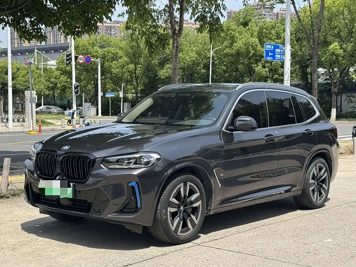 BMW iX3 2022 Facelift Leading Model