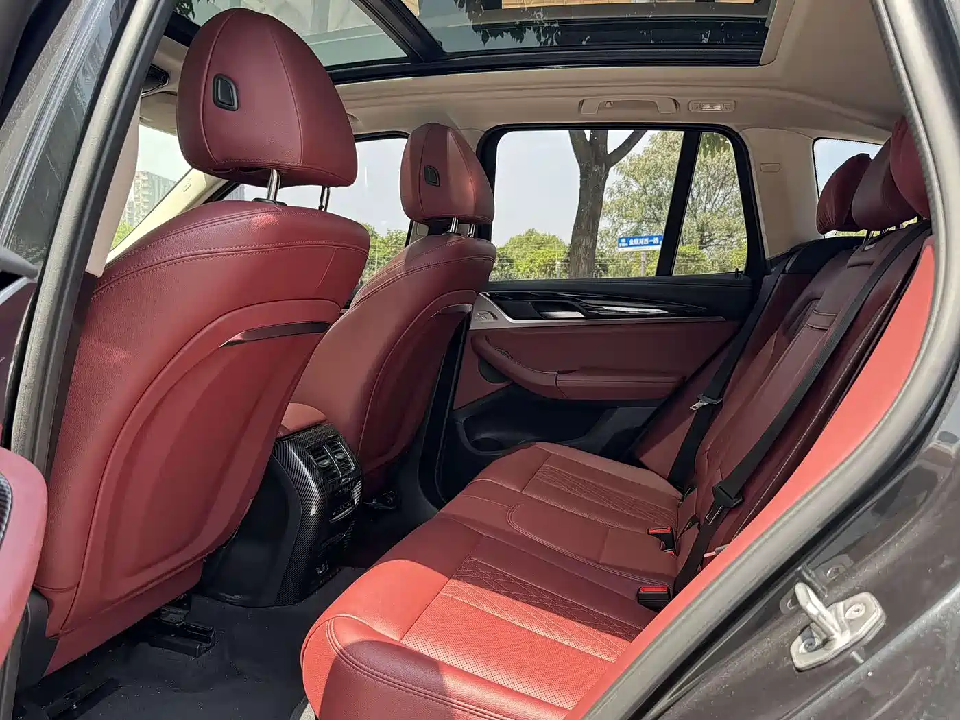 BMW iX3 2022 Facelift Leading Model фото 10