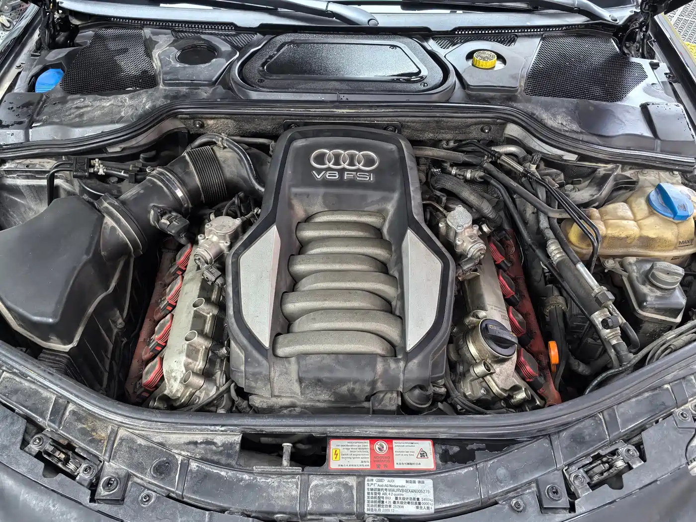 Audi A8 2009 Audi A8L 4.2 FSI quattro Premium фото 17