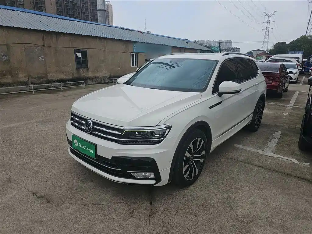 Volkswagen Tiguan L 2021 330TSI Automatic 2WD R-Line Flagship