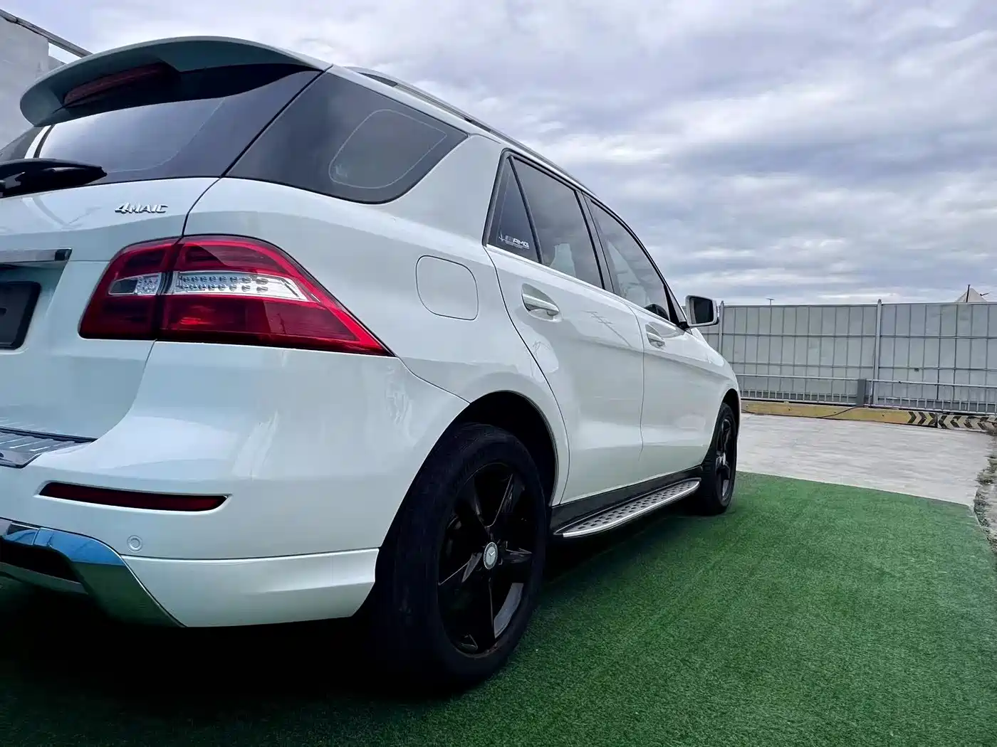 Mercedes-Benz M-Class 2012 ML 300 фото 8