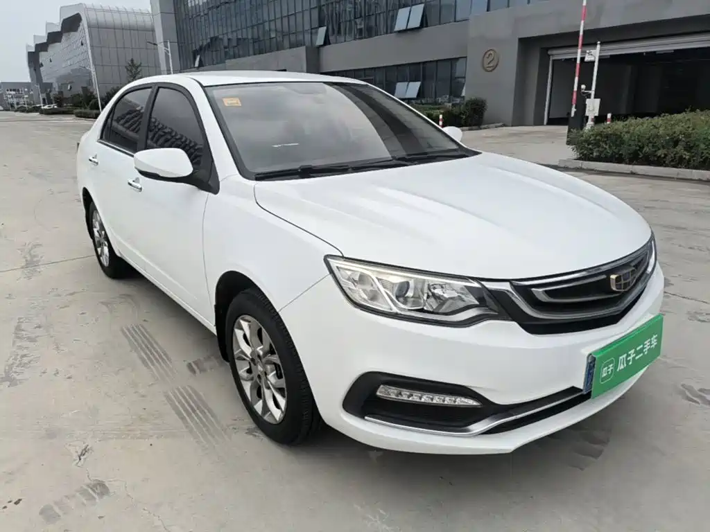 Фото 4 - Geely Vision