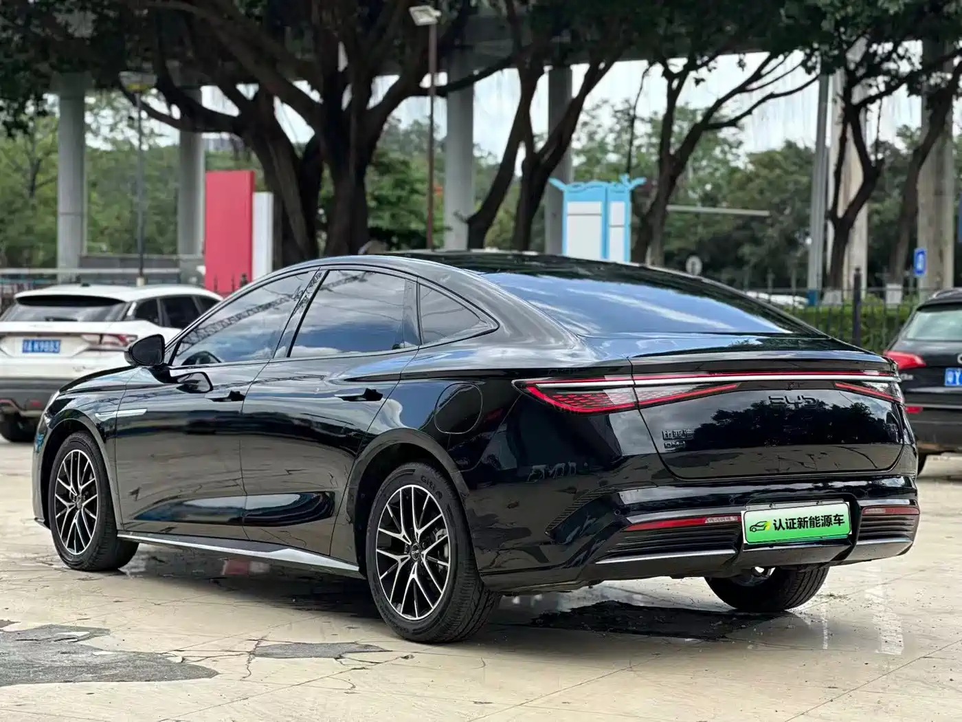 BYD Seal 2024 2024 Glory Edition DM-i 1.5T 121km Honor