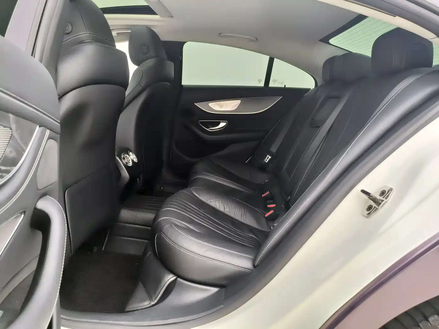 Mercedes-Benz CLS 2022 CLS 300 Dynamic фото 5