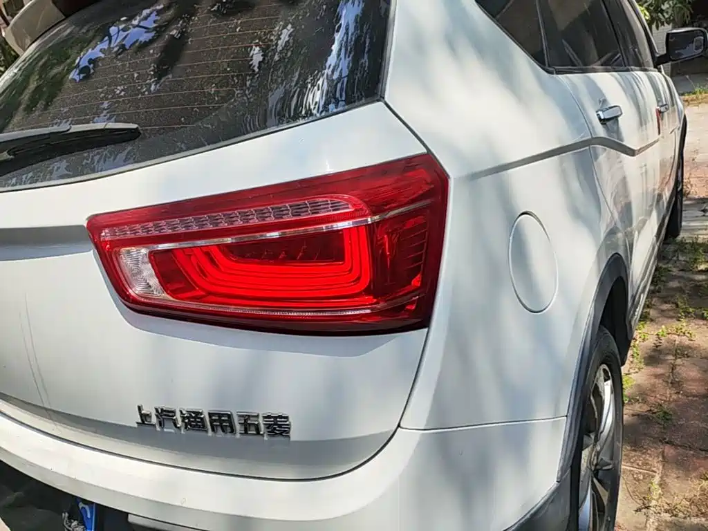 Baojun 560 2017 2017 1.5T DCT Premium Model