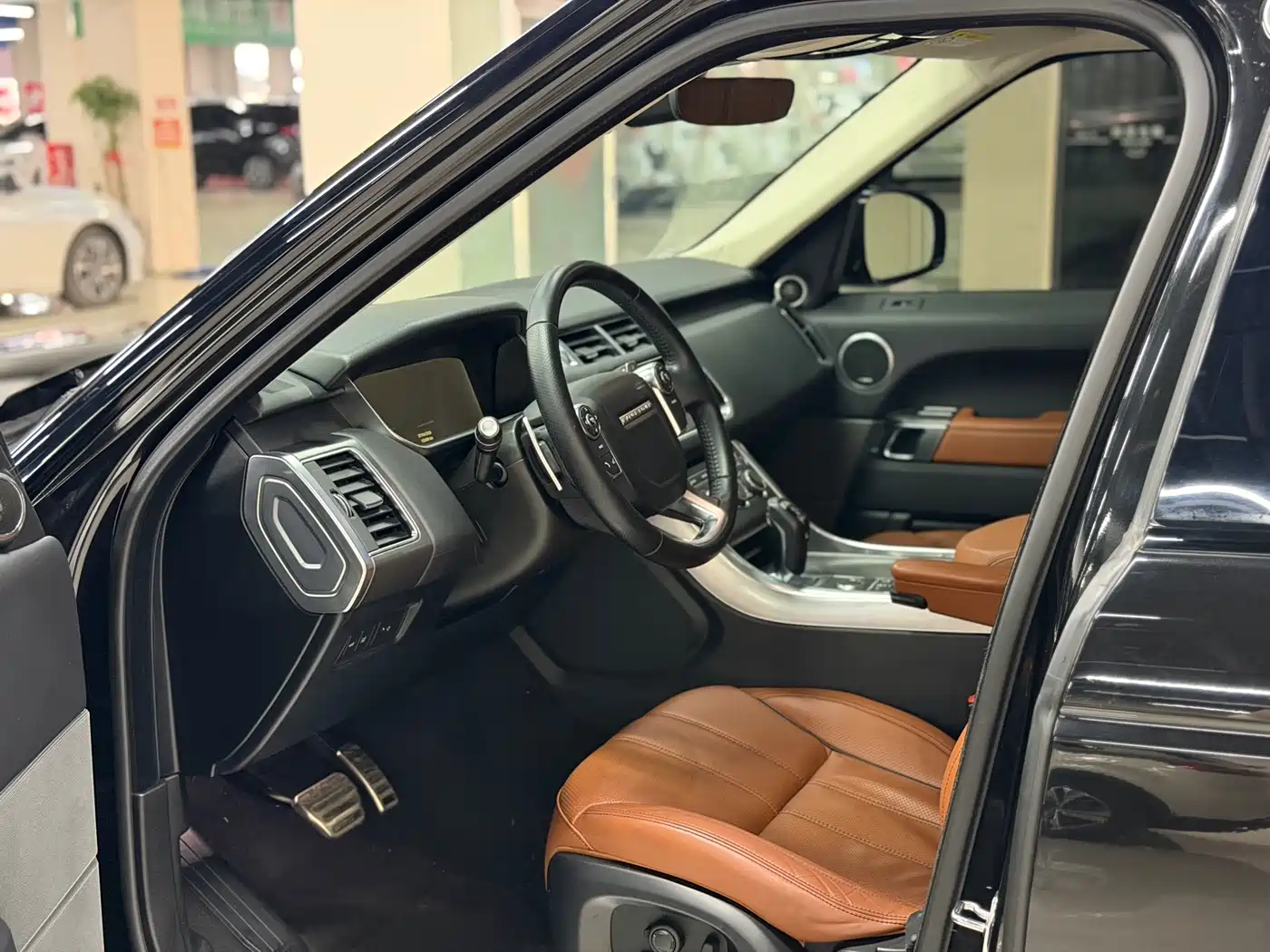 Land Rover Range Rover Sport 2017 3.0 SC V6 HSE DYNAMIC фото 6