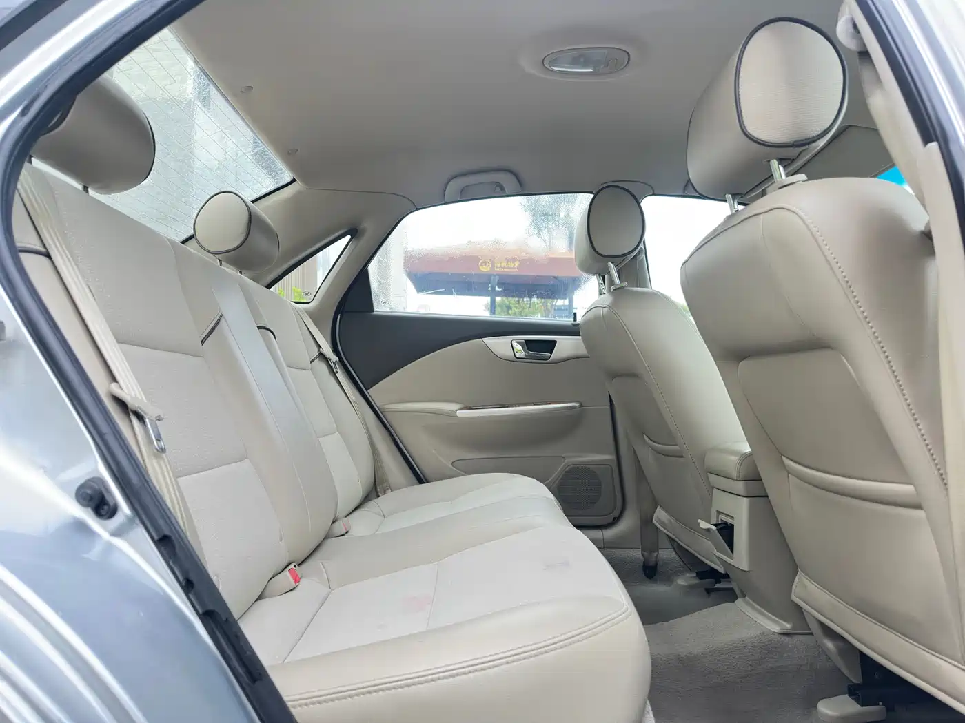 Buick Excelle 2015 1.5L Automatic Classic фото 11