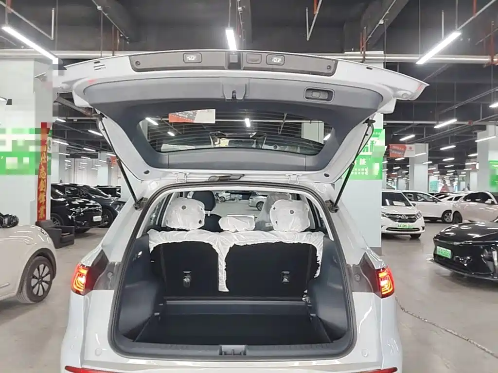 Geely Galaxy Galaxy E5 2026 2026 530km Voyager Edition