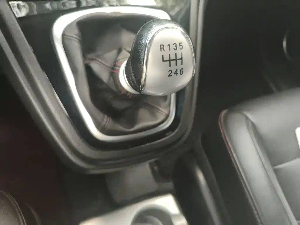 Фото 15 - Haval H6