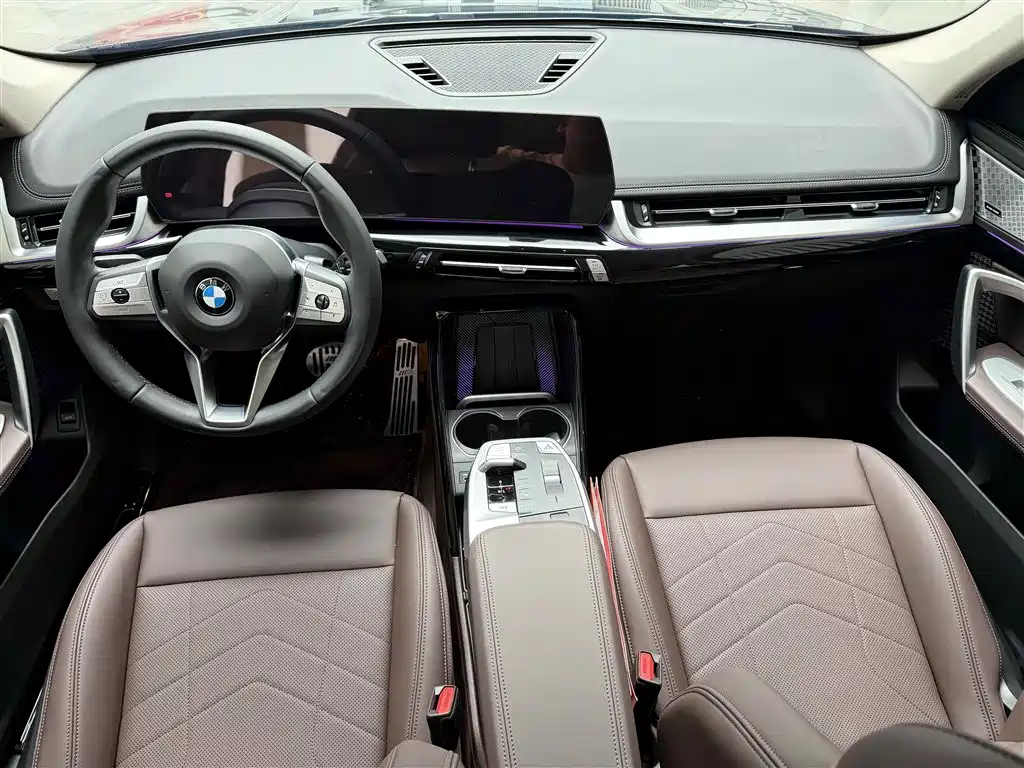 BMW X1 2024 sDrive25Li X Design Package фото 10