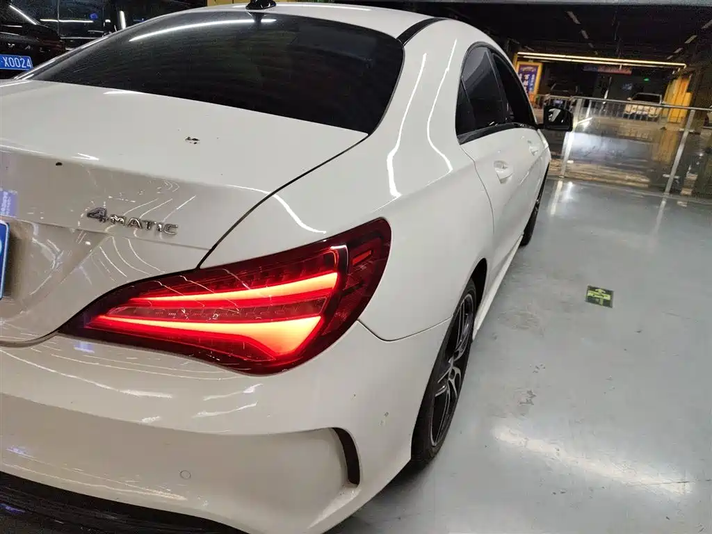 Mercedes-Benz CLA (Import) 2016 Facelift CLA 220 4MATIC фото 8