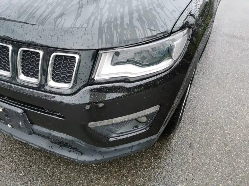 Photo 24 - Jeep Compass