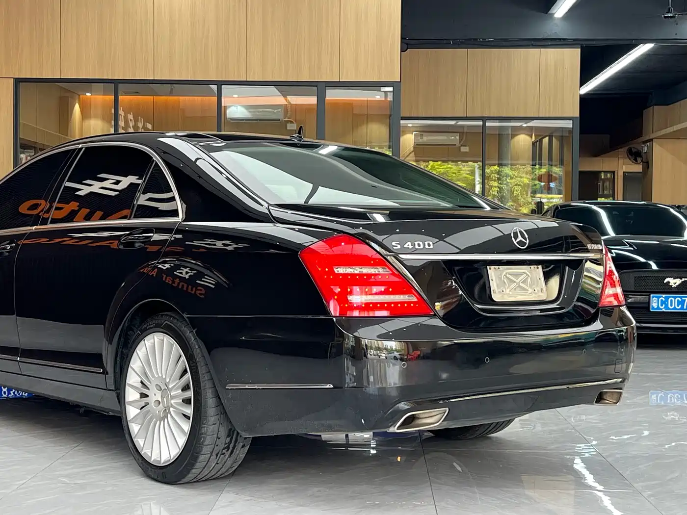 Mercedes-Benz S-Class 2010 Model S 400 L HYBRID фото 17