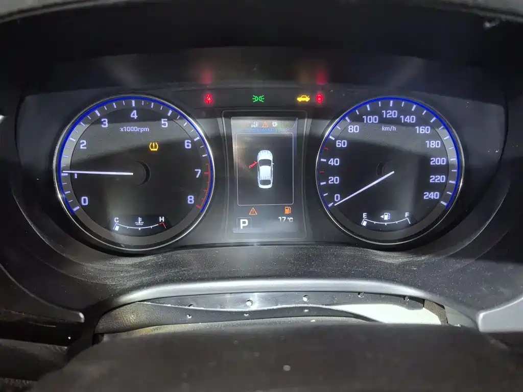 Hyundai Mistra 2014 1.8L Auto Premium DLX фото 4