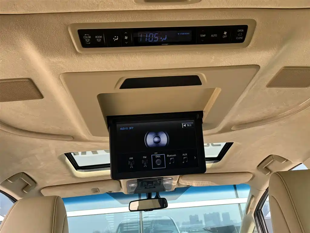 Toyota Alphard 2015 3.5L Luxury Edition фото 18