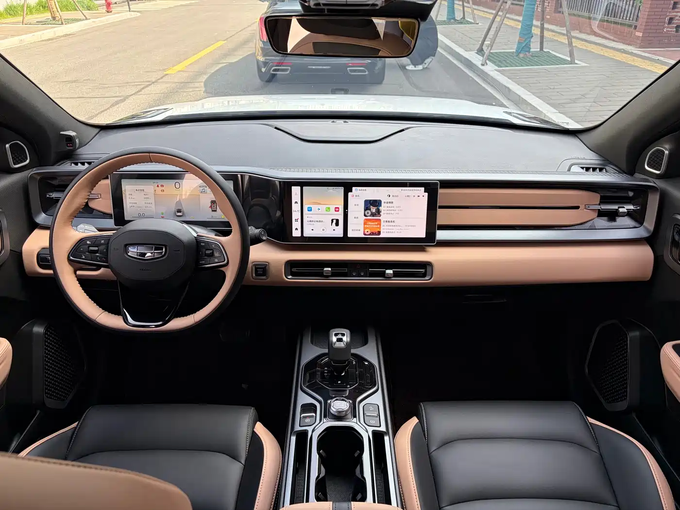 GEELY AUTOMOBILE GEELY ICON