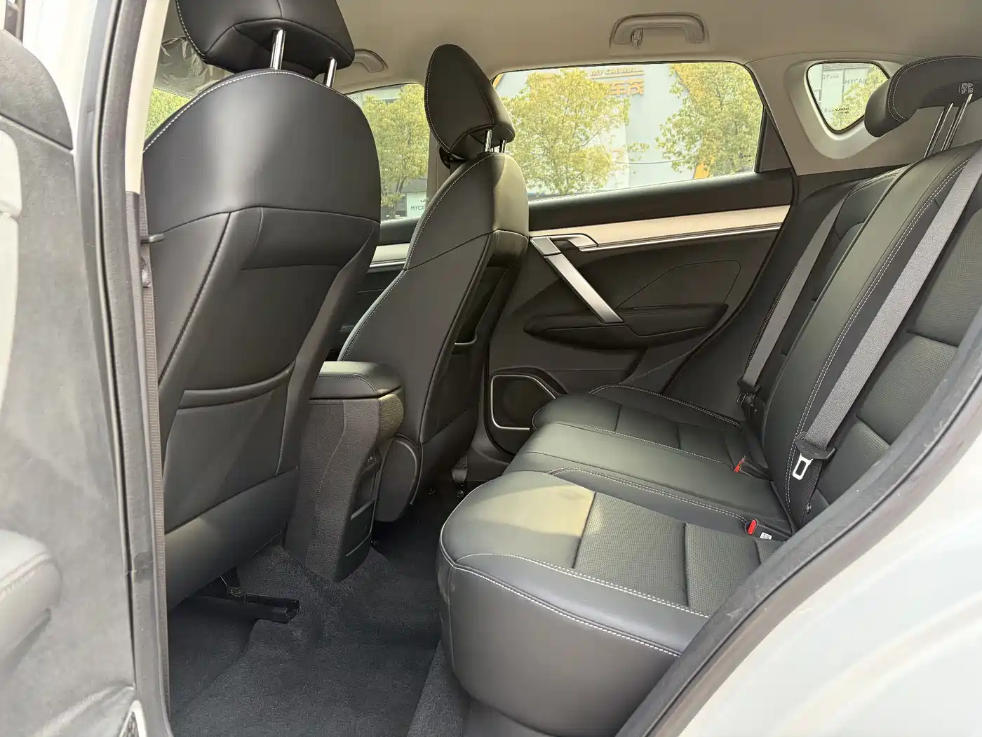 GEELY AUTOMOBILE BINYUE