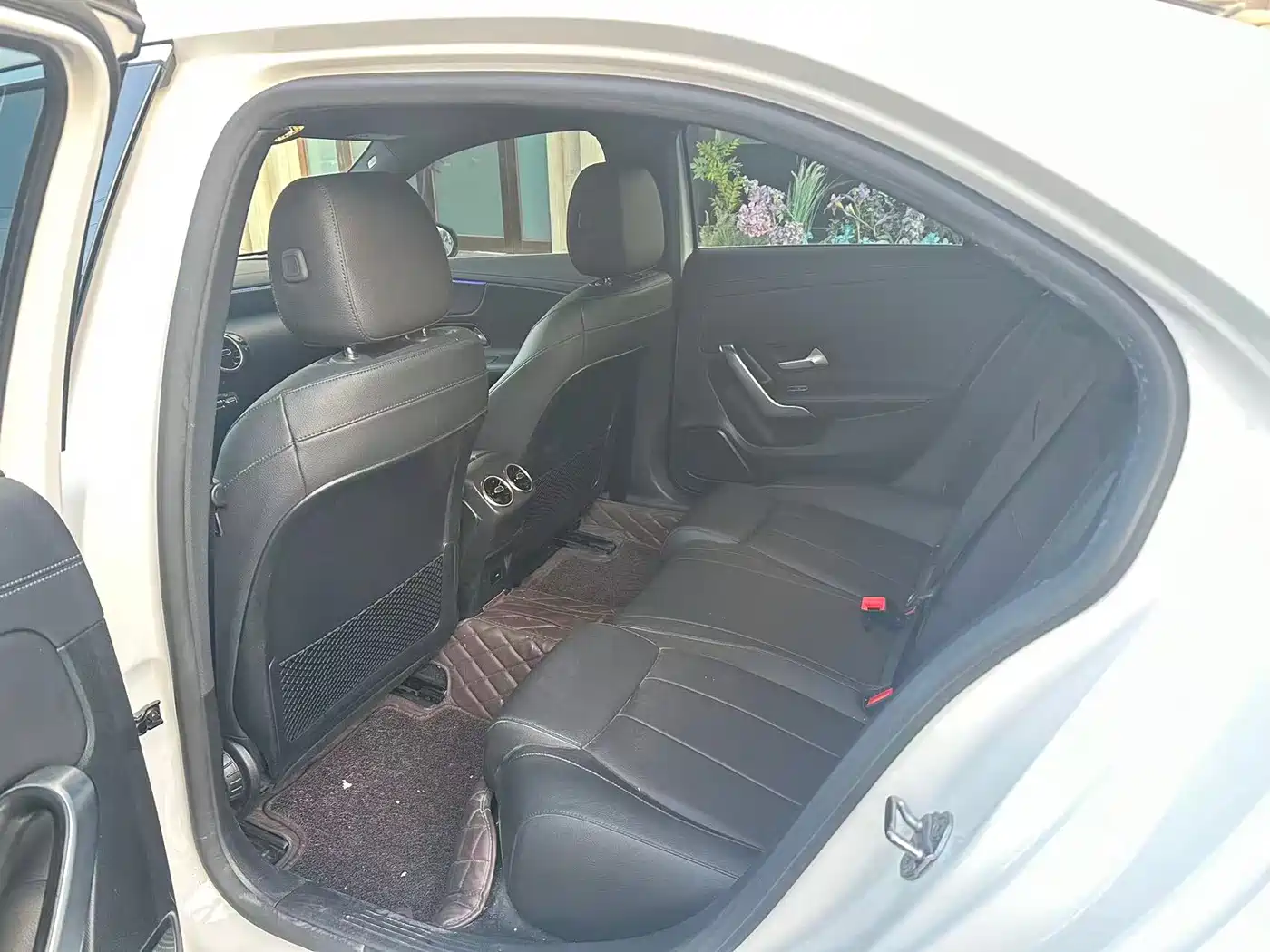 Mercedes-Benz A-Class 2021 A 180 L Sports Sedan фото 6
