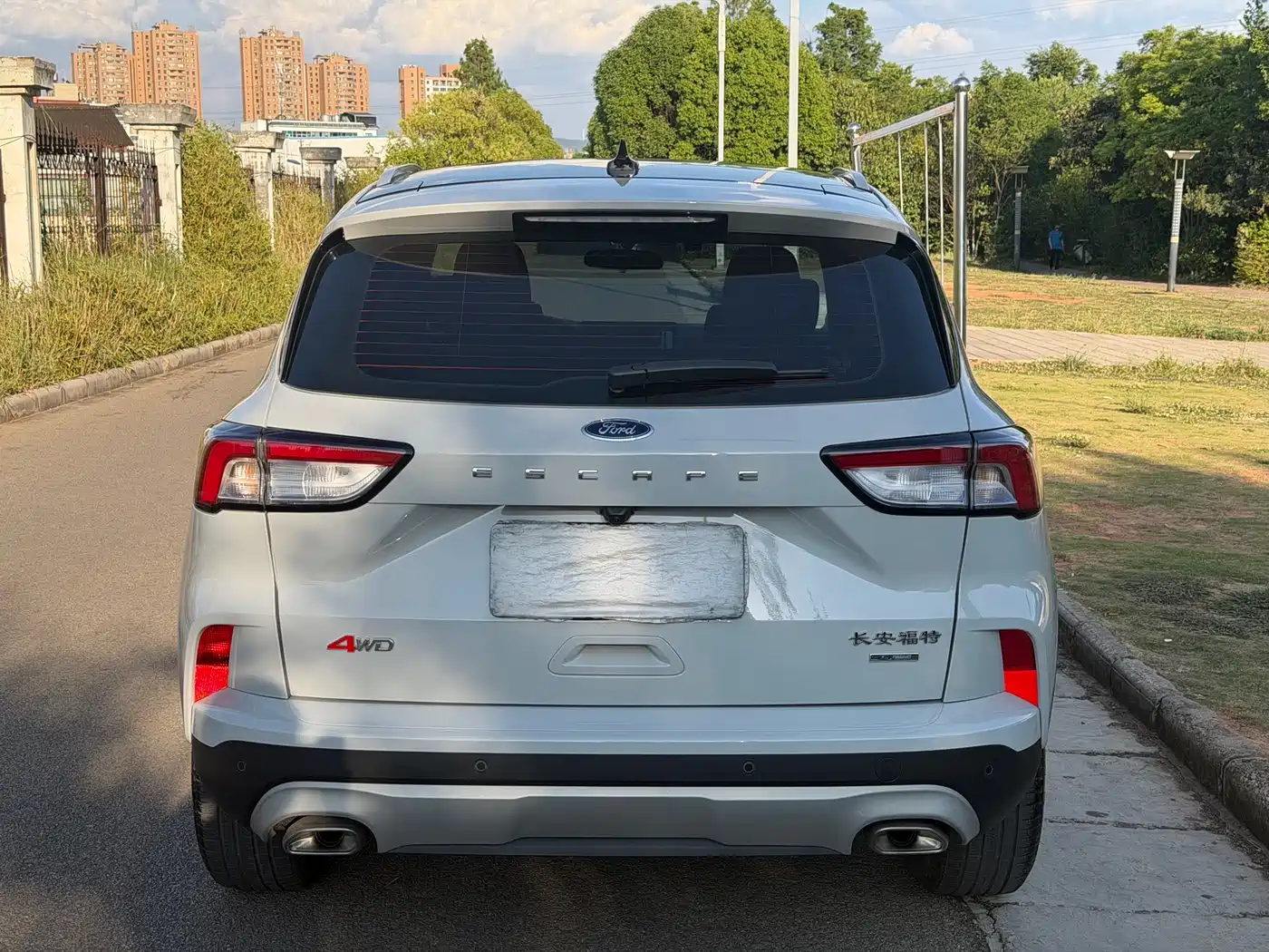 FORD RUIJI
