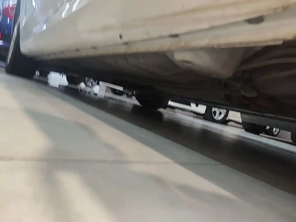 Photo 22 - Roewe 360