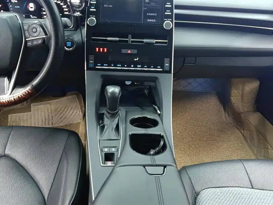 Toyota Avalon 2019 2.0L Luxury Edition (China VI) фото 16