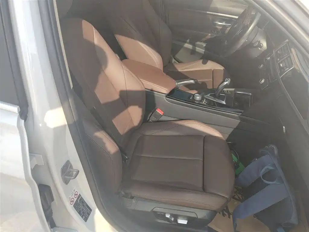 BMW 3 Series 2018 320Li Fashion Style фото 25