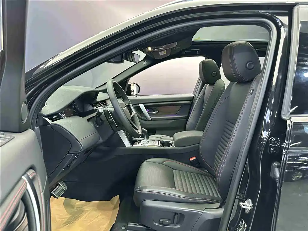 LAND ROVER DISCOVER NEW ENERGY SOURCES FOR SPORTS