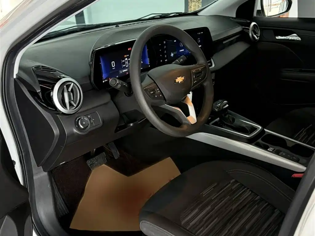 Chevrolet Monza 2023 1.5L DCT Enjoyment Edition фото 10