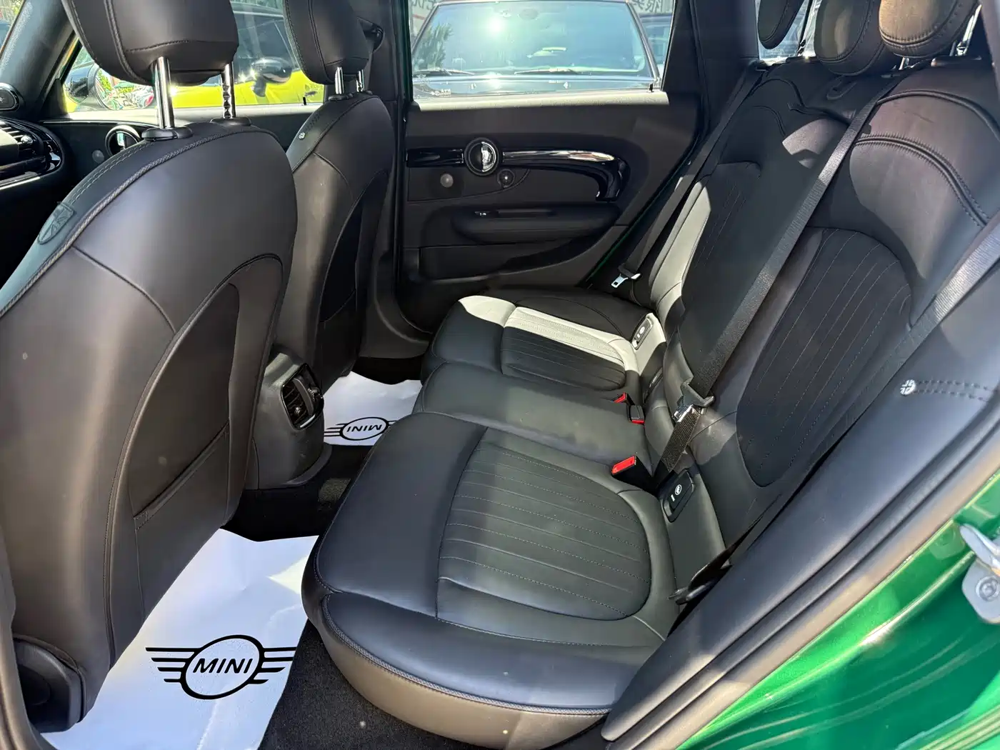 MINI CLUBMAN 2023 2023 2.0T COOPER S Connoisseur