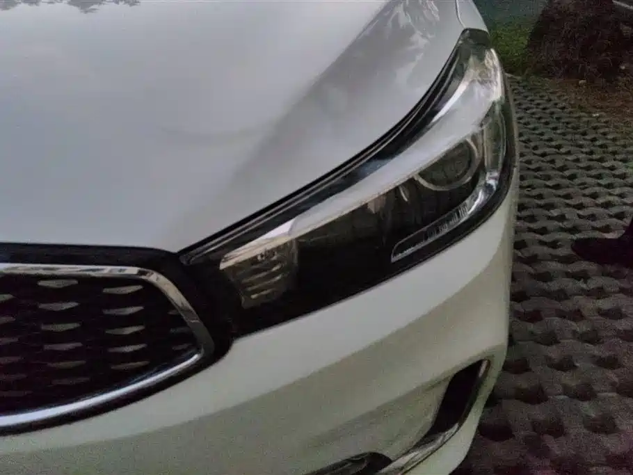 Kia K3 2016 1.6L Automatic GLS фото 5