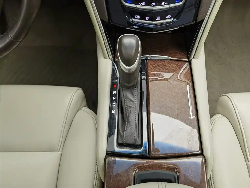 Cadillac XTS 2017 28T Technology фото 13