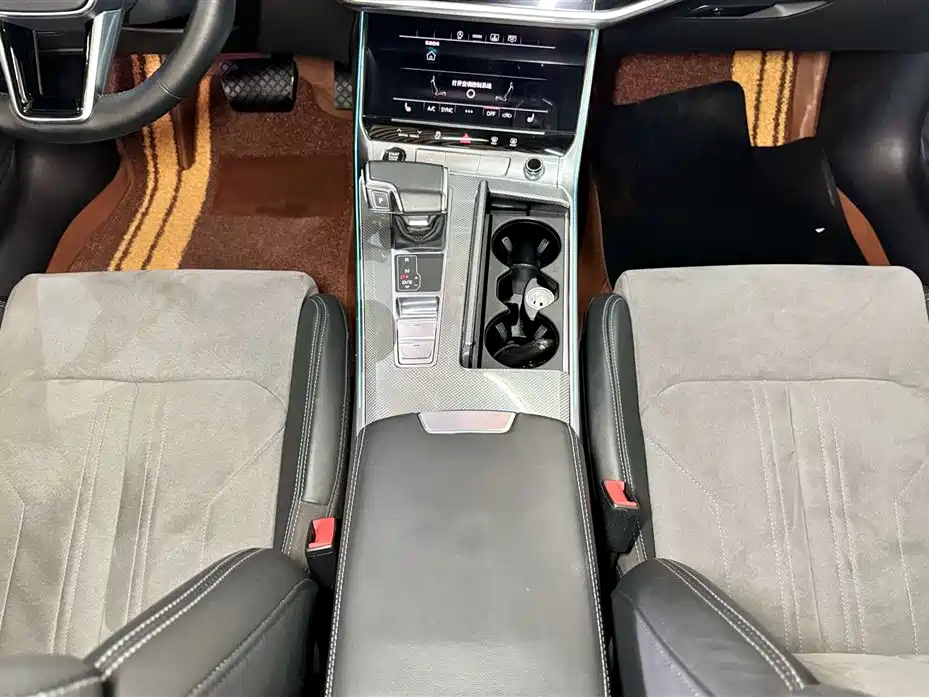 Audi A6L 2023 Facelift 45 TFSI Premium Dynamic фото 20