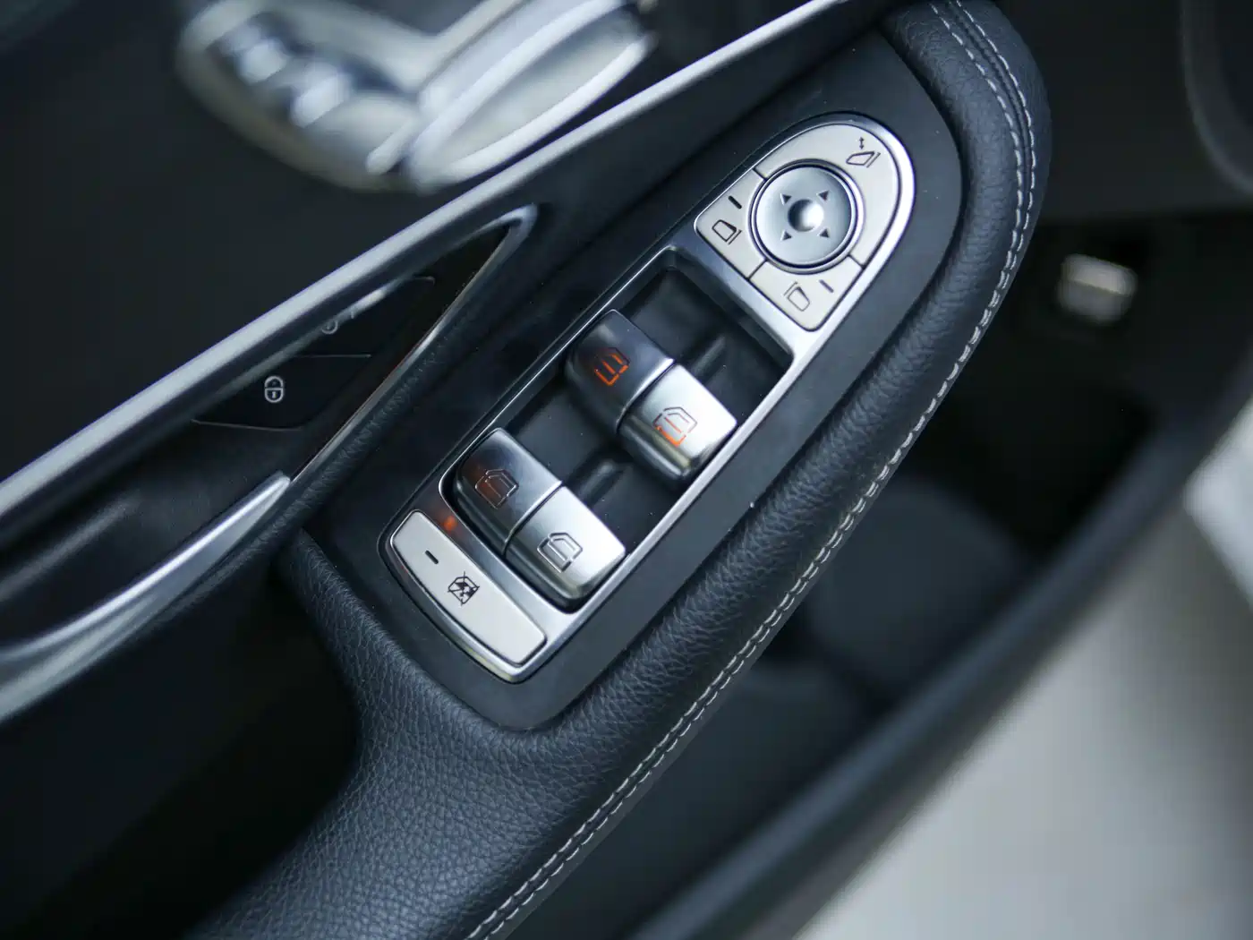 Mercedes-Benz C-Class 2018 C 200 L Sport Edition фото 27
