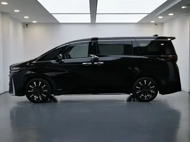 Toyota Vellfire 2023 Crown Hybrid 2.5L HV Ultimate фото 10