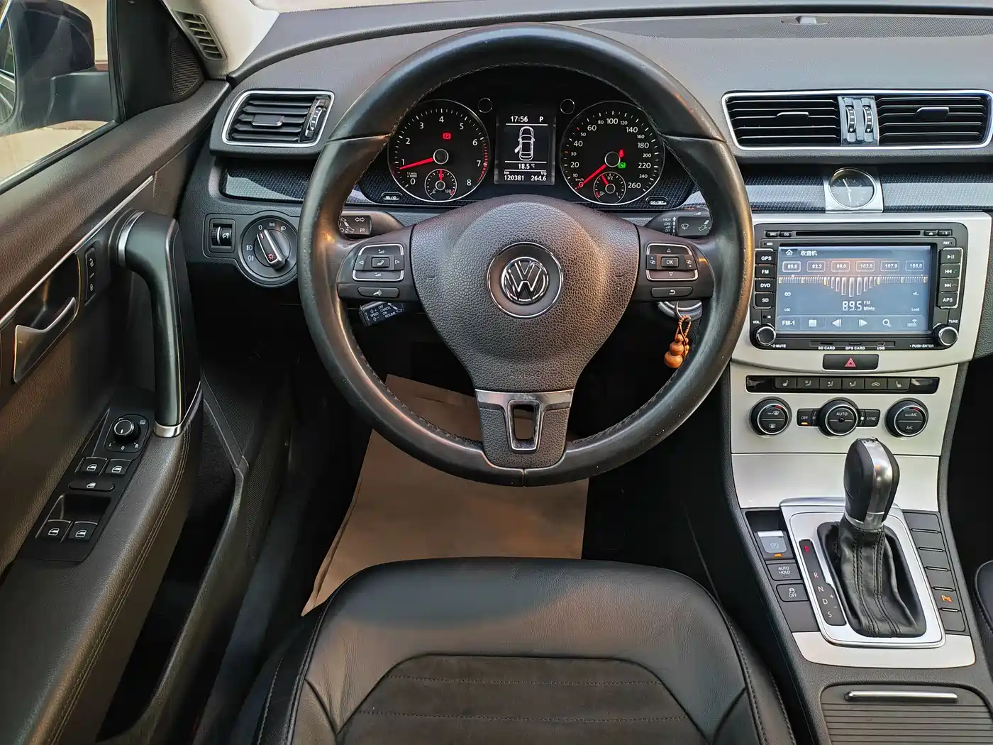 Volkswagen Magotan 2015 1.8TSI Luxury фото 11