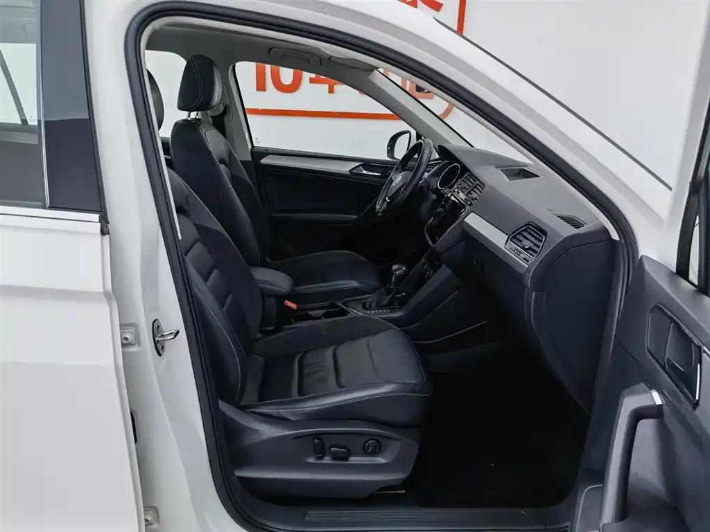 Volkswagen Tiguan L 2019 330TSI Auto 2WD Smart Luxury Edition China V фото 23