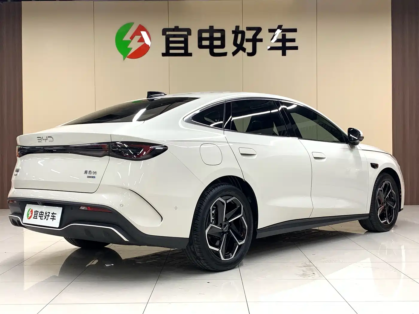 BYD Seal 06 New Energy 2025 DM-i Smart Drive Edition 120KM Flagship фото 5