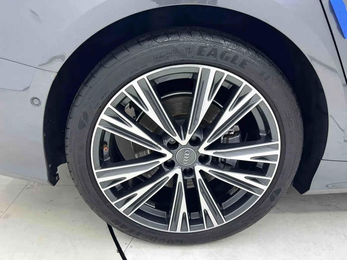 Audi A6L 2020 55 TFSI quattro Exclusive Dynamic фото 13