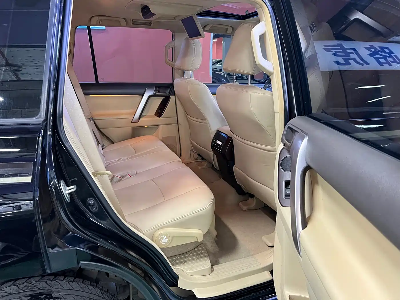 Toyota Prado 2014 4.0L Automatic TX-L NAVI фото 15