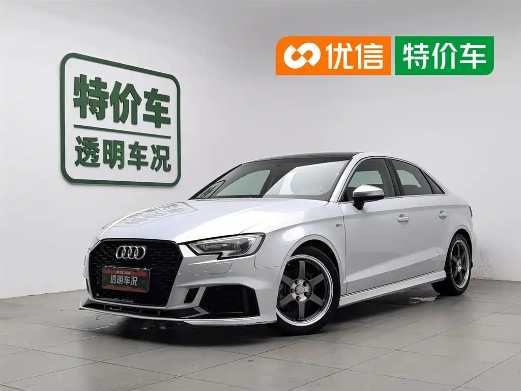 Audi A3 2017 Limousine 35 TFSI Fashion