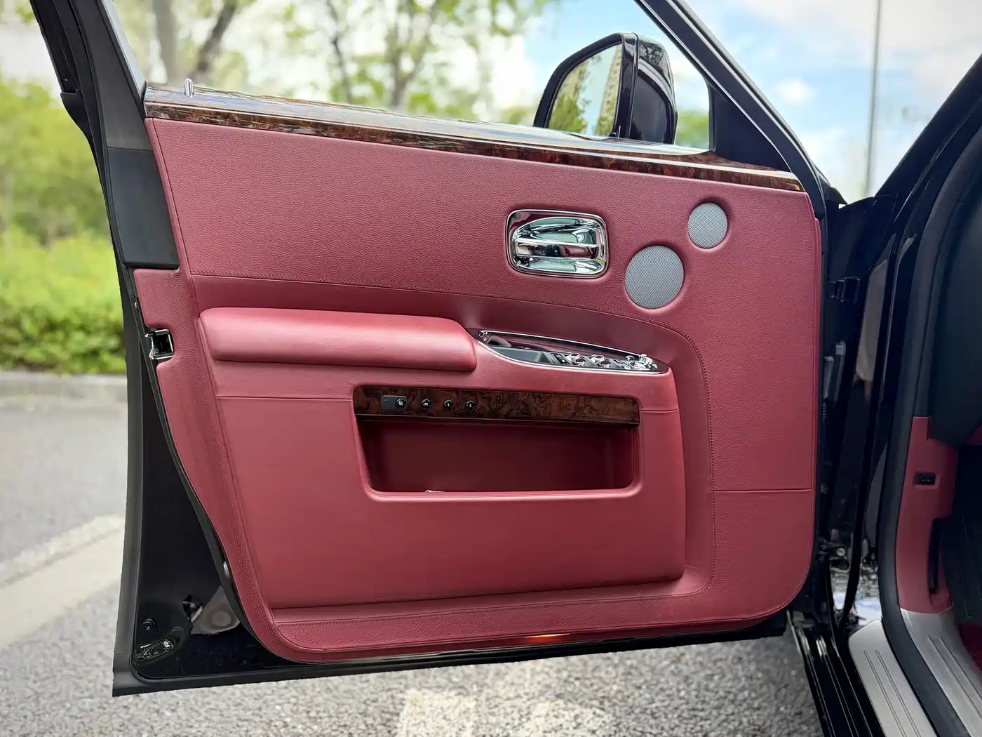 Rolls-Royce Ghost 2012 2010 Model 6.6T Standard