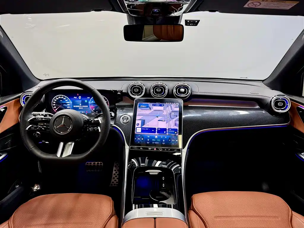 Mercedes-Benz GLC 2025 Model Year GLC 260 L 4MATIC Luxury фото 14