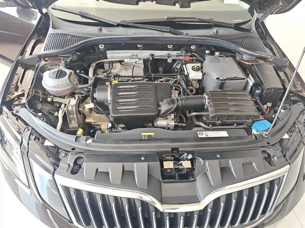 Škoda Octavia 2019 1.5L Automatic Smart Luxury Edition China V фото 20
