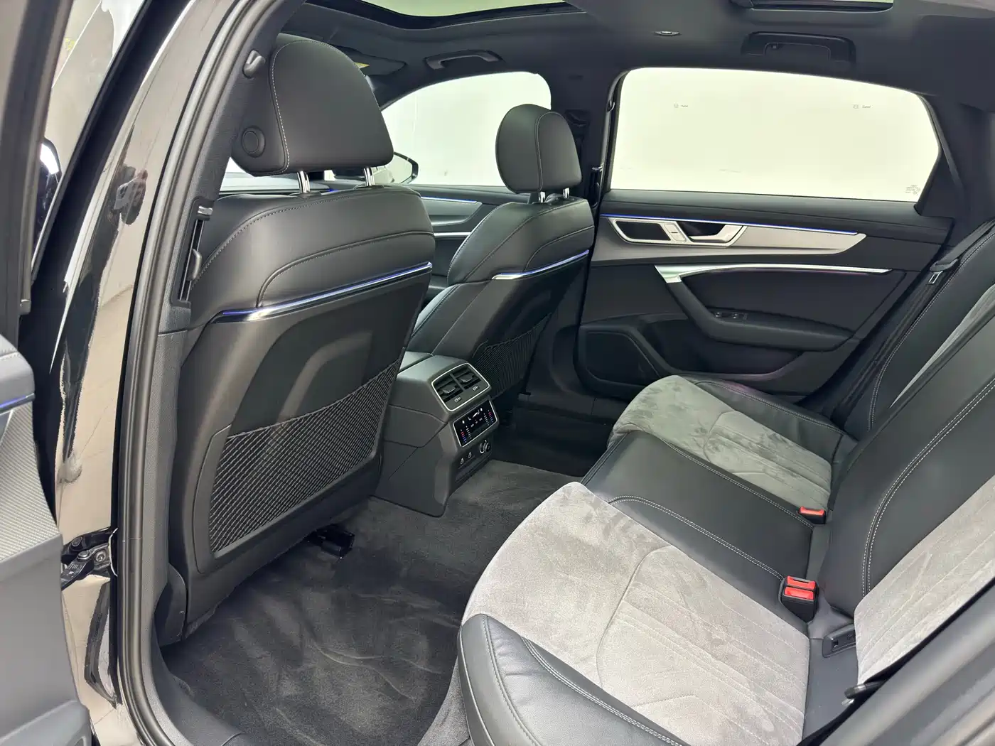 Audi A6L 2024 45 TFSI Premium Dynamic фото 8