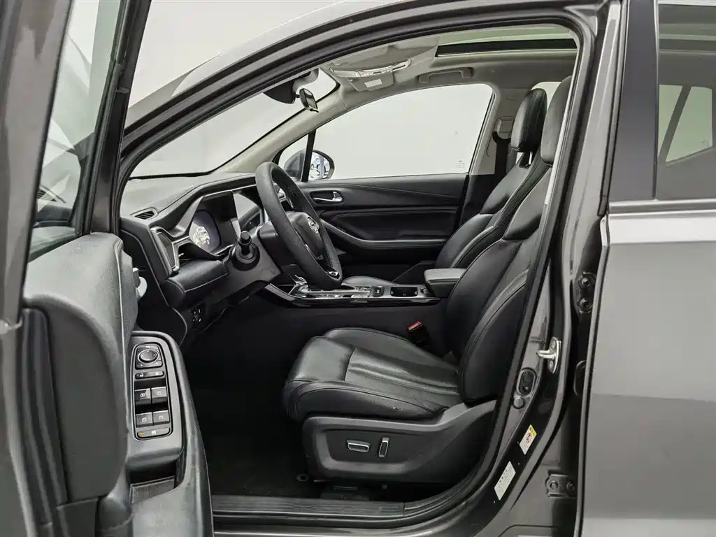 GAC Trumpchi Trumpchi GS4 2020 270T Automatic Smart Connect Tech Version фото 10
