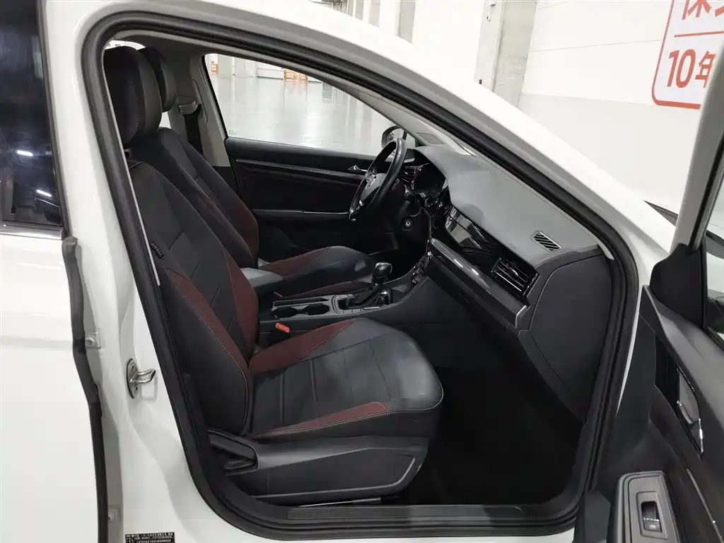 Volkswagen Bora 2021 1.5L Automatic Comfort Smart Edition фото 23