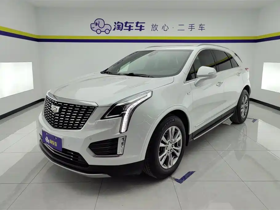 CADILLAC XT5