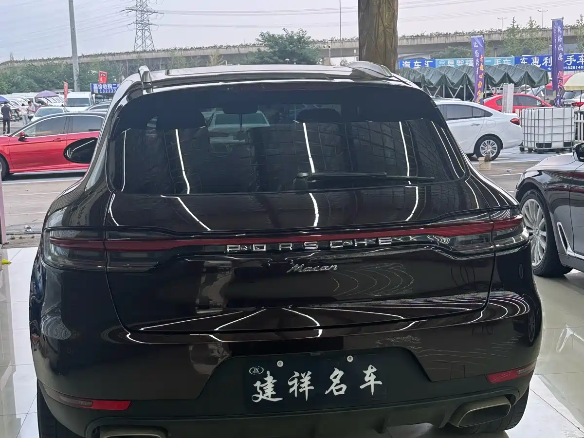 Porsche Macan 2018 Macan 2.0T фото 5
