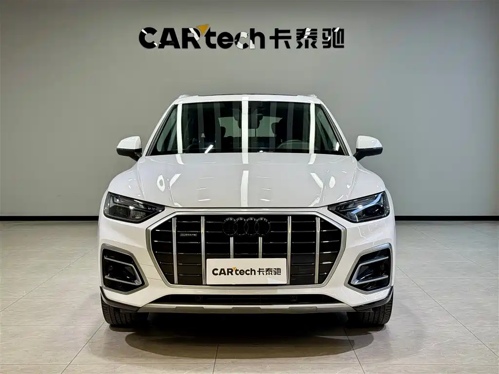 Audi Q5L 2022 45T Luxury Elegance фото 3