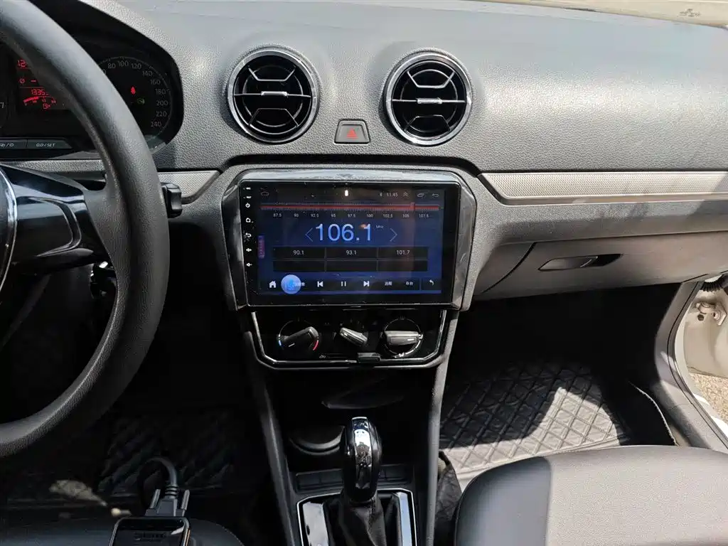 Volkswagen Jetta 2017 1.5L Automatic Comfort фото 13